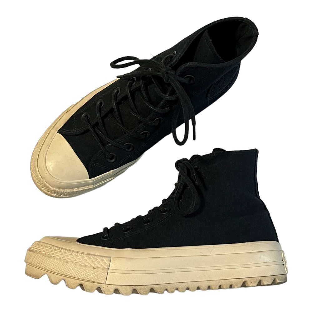 Converse CTAS Lift High Top Canvas Platform Lug  Sneakers